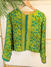 Load image into Gallery viewer, Reversible BOX Jacket Plus