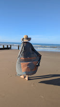 Load image into Gallery viewer, ANA Sari Kimono