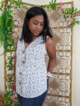 Load image into Gallery viewer, AKASHA Vest 3 Prints