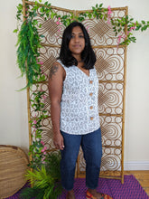Load image into Gallery viewer, AKASHA Vest 3 Prints