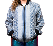 Load image into Gallery viewer, WAVEY Reversible Bomber