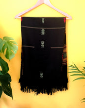 Load image into Gallery viewer, Yak Wool Shawl