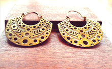 Load image into Gallery viewer, BISHNOI Earrings
